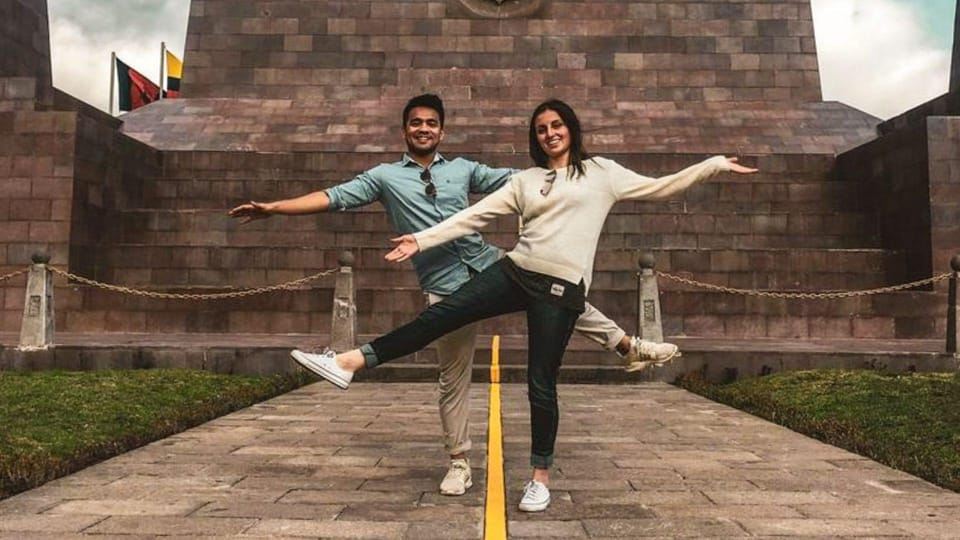 Quito: Middle of the World and Volcano Tour