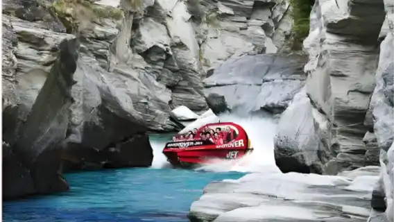 Shotover River Jet Speedboating Experience from Queenstown with Round Trip Round-trip