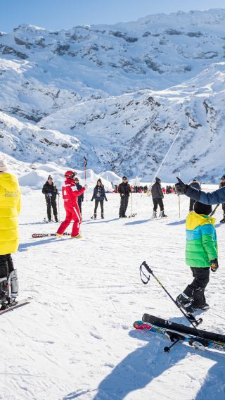 1-day tour to Titlis + snow park ski experience in Switzerland | Includes admission ticket and cable car | Optional summit