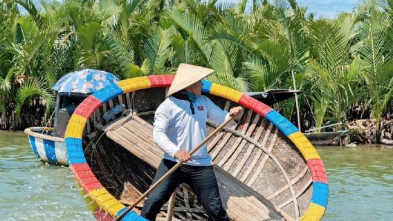 Hoi An: Perahu Bakul Kelapa oleh Hangcoconut