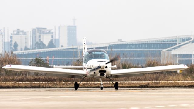 西安藍田機場固定翼飛行體驗【飛機駕駛操控+專業教練一帶一+可選時長】