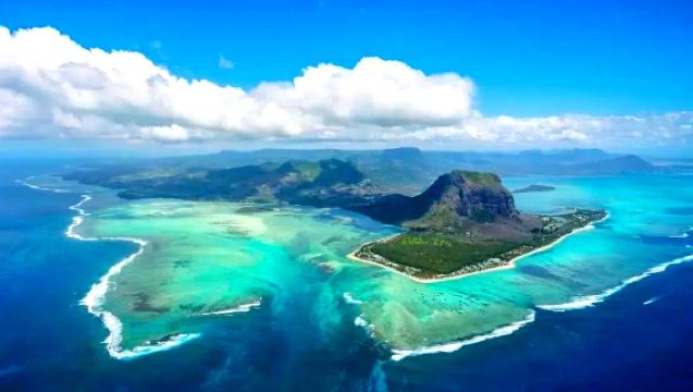Private Charter Tour in Northern Mauritius