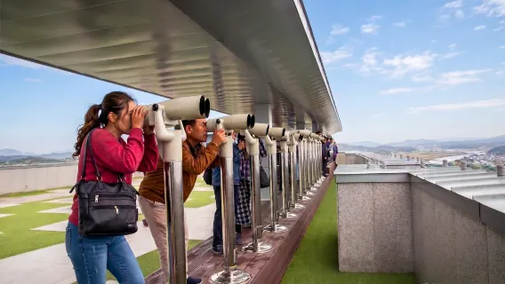 Tour por la DMZ con Teleférico opcional (Punto Fotográfico JSA) y Puente Colgante