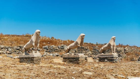 Mykonos Town: Archaeological Site of Delos Guided Day Trip