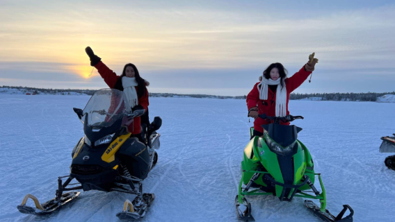 Yellowknife outdoor snowmobile experience