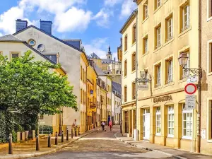 Discover Luxembourg in 60 Minutes with a Local