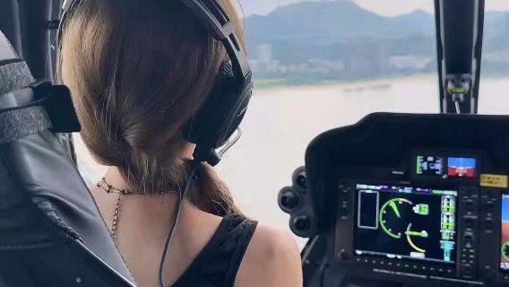 廣東珠海港珠澳大橋直升機觀光/九洲機場直升機【BELL-505機型可坐4位遊客+有空調+超大觀景窗+2人起飛】