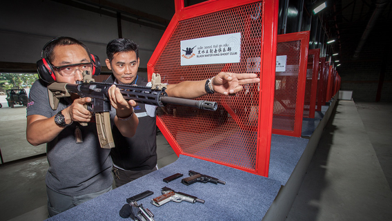 สโมสร ยิงปืน แบล็ควอเตอร์คิง