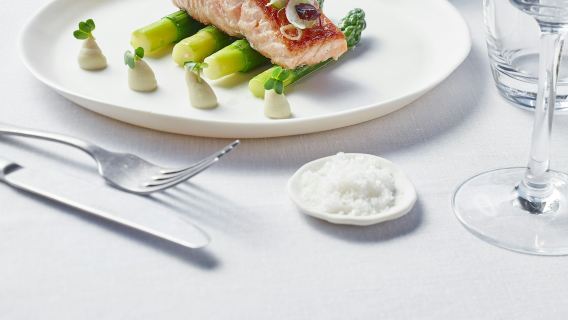 Seine River: 3-Course Dinner Cruise with Drinks