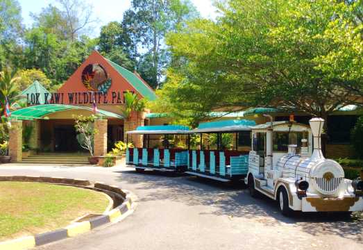 Sabah Koisaan Cultural Village, Lok Kawi Wildlife Park & DIY Chocolate Shared Day Tour