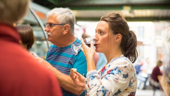 Paris: Saint Germain Sweet & Savory Food Tour