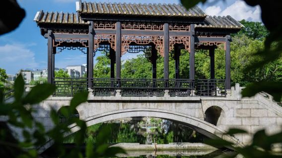 佛山祖廟+千燈湖公園+梁園+南風古灶+佛山嶺南新天地一日遊&醒獅表演+美食