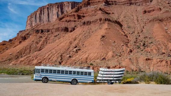 Moab: Perjalanan Berakit Separuh Hari di Sungai Colorado
