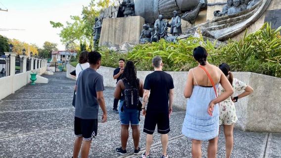 Cebu City: Historical Street and Food Tour
