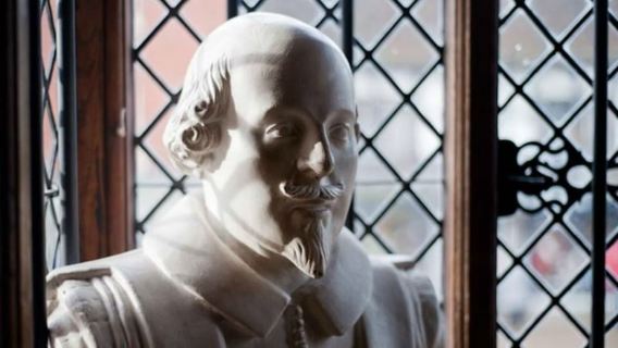From London: Shakespeare's Stratford and Cotswolds Tour