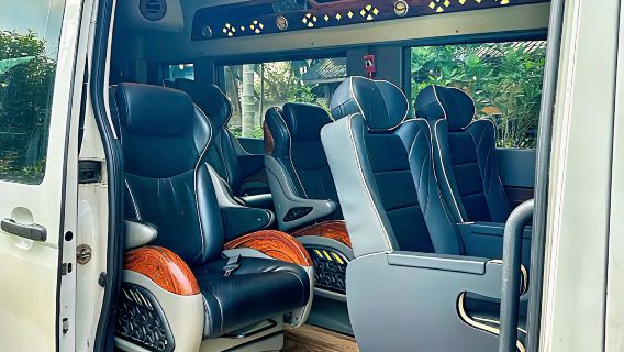 Van Limousine VIP di lusso dal Distretto di Sa Pa a Hanoi con Sapa Express