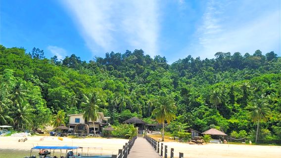 Kota Kinabalu: Dreamer Private Island, Snorkel, Seawalk or Watersports
