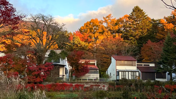 日本輕井澤：高原教會+石之教堂+白絲瀑布+雲湯池+王子購物廣