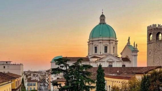 包車串聯佈雷西亞：城堡+新舊教堂+神廟+聖朱利亞+美術館