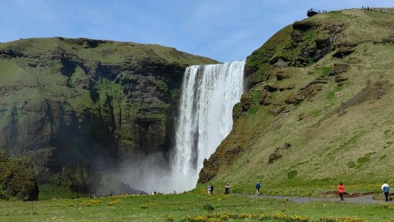 冰島雷克雅維克來回-冰河湖一日遊 中文司導