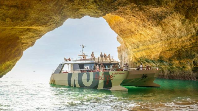 Benagil: Geführte Sonnenuntergangsfahrt