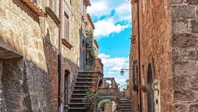 Itali |Bandar di Langit + Istana Seribu Mata Air| Lawatan Sehari Sewaan Peribadi dalam Bahasa Cina [Itinerari boleh disesuaikan]