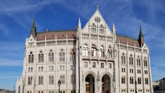 匈牙利布達佩斯-國家博物館-多瑙河遊船【中文專車-愜意舒適】