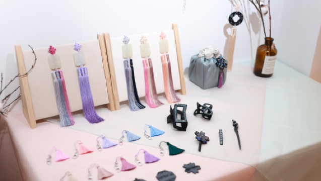 Traditionel oplevelse med tilbehør af perlemor & billedepakke