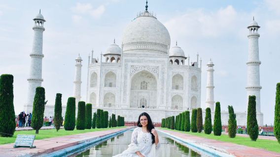 Delhi'den: Kadın Rehber Eşliğinde Özel Tac Mahal, Agra Kalesi ve Baby Taj Günübirlik Turu