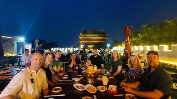 Beijing Night Tour: Old Hutongs Walk & Food Discovery