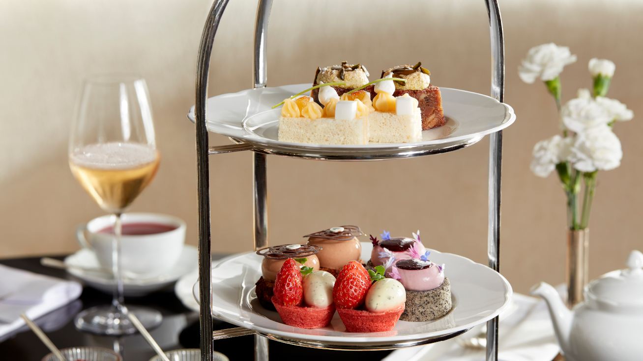 (9% di sconto) Buono acquisto per il tè pomeridiano nella hall dell'hotel - Raffles Hotel Singapore