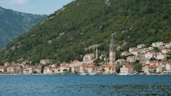 From Kotor: Perast & Lady of the Rock's boat tour - 2h