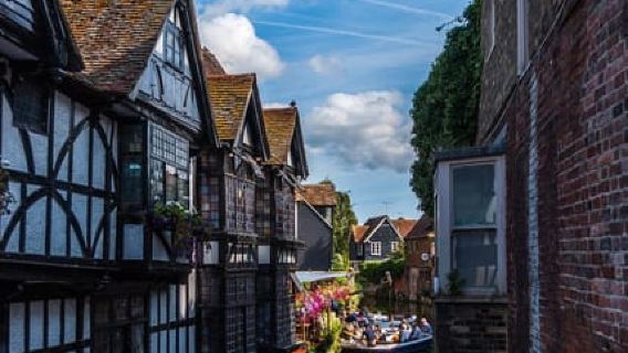 From London: Canterbury and White Cliffs of Dover Group Tour