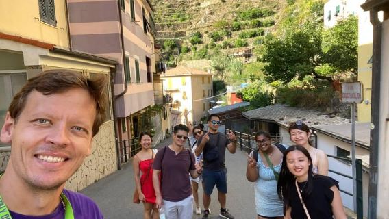 Desde Florencia: Cinque Terre, senderos panorámicos y clase de pesto