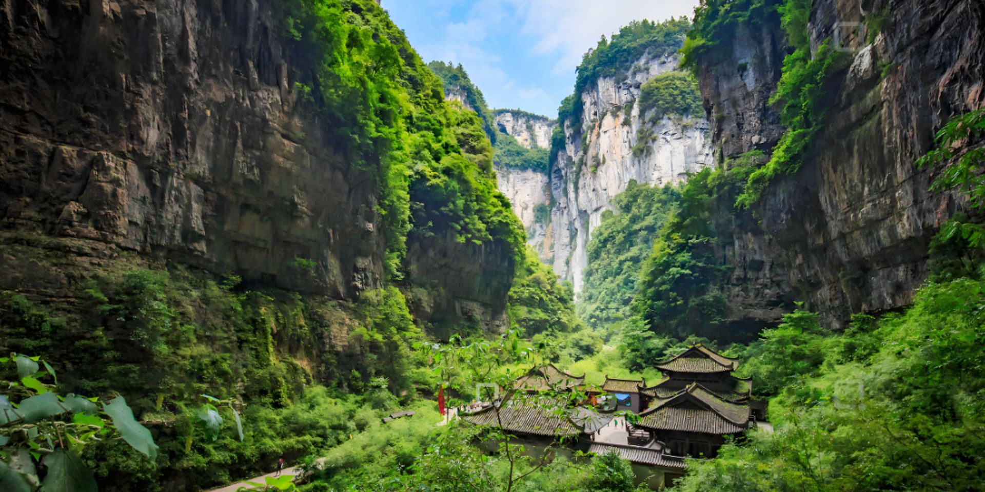 Chongqing 1-day tour: Three Natural Bridges + Fairy Mountain + Wujiang River [VIP private tour, no shared transportation]