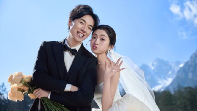 麗江Trip Moments【婚紗照攝影/服裝任選/底片全送/住宿包郵/旅拍結婚照影像/百花谷】