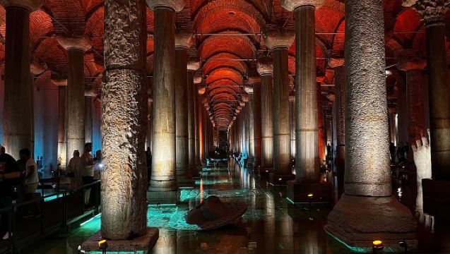 [Basilica Cistern - General Admission Ticket] General admission ticket for the Basilica Cistern in Istanbul, Türkiye (daytime visit)