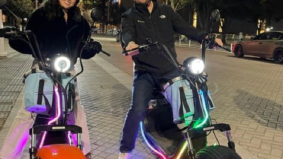 Downtown Dallas: 2-Hour Sightseeing & History E-Scooter Tour