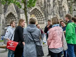 Cologne Cathedral & Old Town Tour (excl. inside visit & incl. 1 Kölsch)