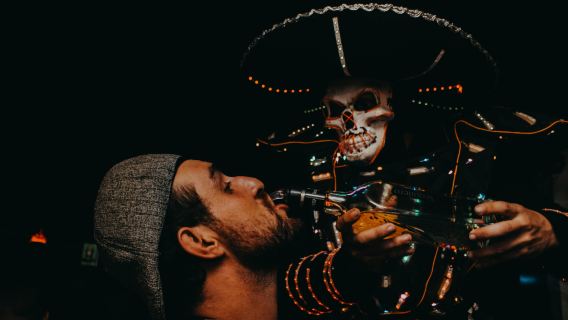 Party on the Water: Seasonal Boat Cruises for Any Celebration