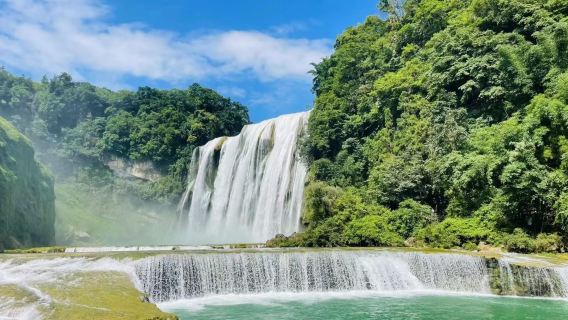 貴陽出發黃果樹瀑布一日遊【精品小車團+上門接送】