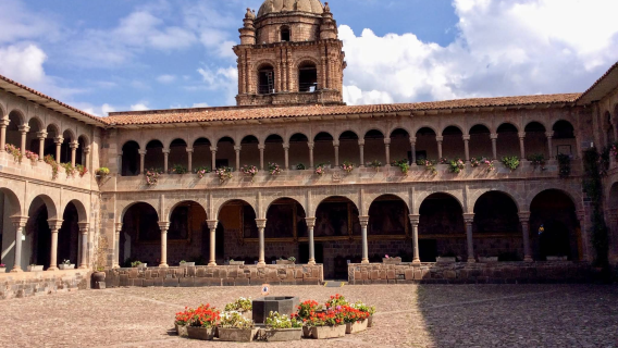 Perú: Tour de un día al aeropuerto de Cusco y la estación de tren de Ollantaytambo (Traslado privado/Itinerario flexible)