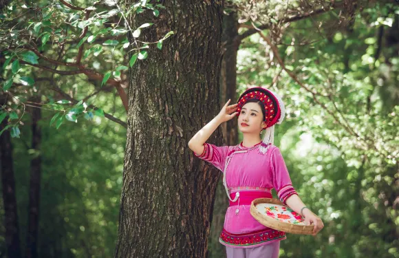 安丘旅遊拍攝【青雲山旅行跟拍/婚紗寫真/宣傳片微電影航拍/翻譯】