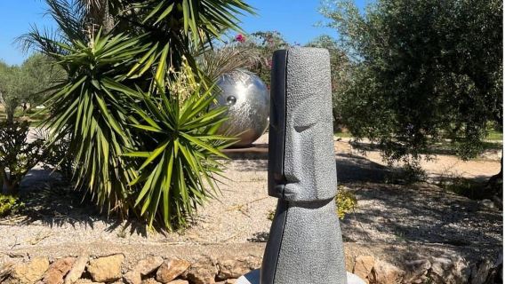 Arte-Contemporary: Sculpture Park and Art Gallery visit