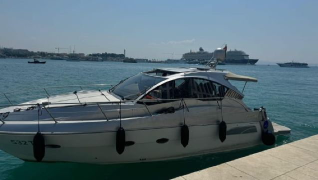 Golden Hour Cruise & Night Swim with drinks