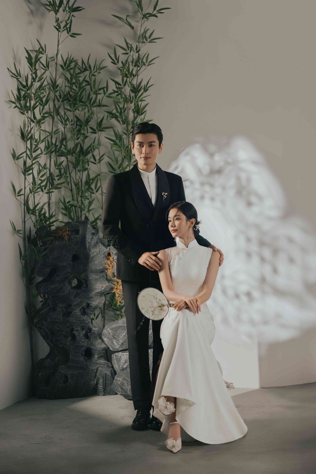 ซินโจว ติ้งเซียง บริการแปลหลายภาษา ไกด์ท้องถิ่น ไกด์นำเที่ยวพร้อมคำบรรยาย เหมารถ/วางแผนการเดินทางแบบกำหนดเอง/ผู้ช่วยทางธุรกิจ/ช่างภาพติดตามบันทึกภาพ