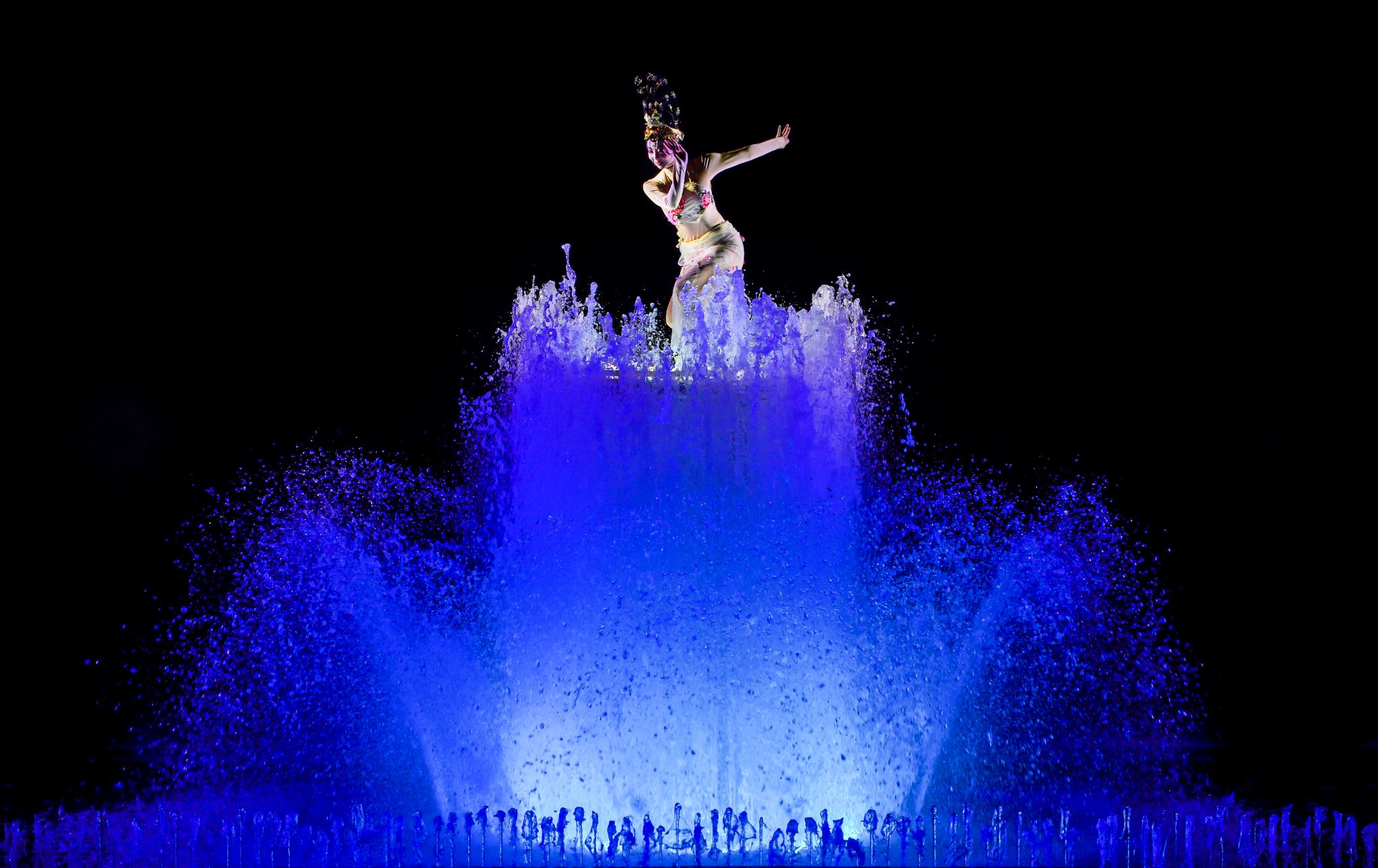 Emperor Qinshihuang's Mausoleum Site Museum (Terracotta Army) + Huaqing Palace + Chinese/English-speaking Guide + Song of Everlasting Sorrow Day Tour