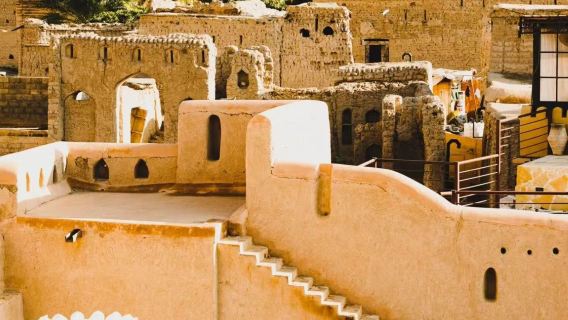 阿曼-馬斯喀特-一日一千零一夜-人文遺產古堡包車一日遊