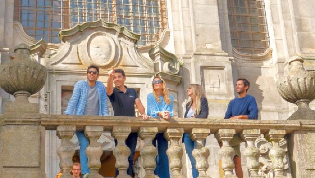 Da Lisbona: Gita di un giorno a Porto, Óbidos e Nazaré