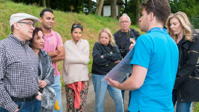 1-day tour to Champagne Region from Paris (with wine tasting experience)